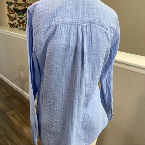 J.Crew Blue Cotton Gauze Button Down Shirt Size Small - Picture 3 of 11